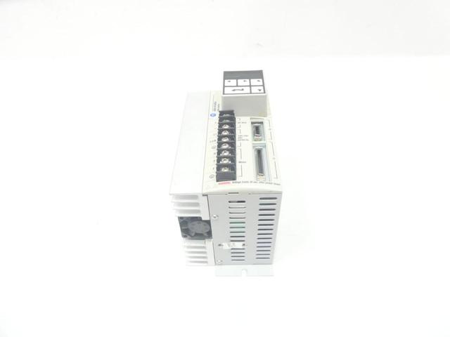 ALLEN BRADLEY 1398-DDM-019 SERVO DRIVE 120/240V-AC 120/240V-DC