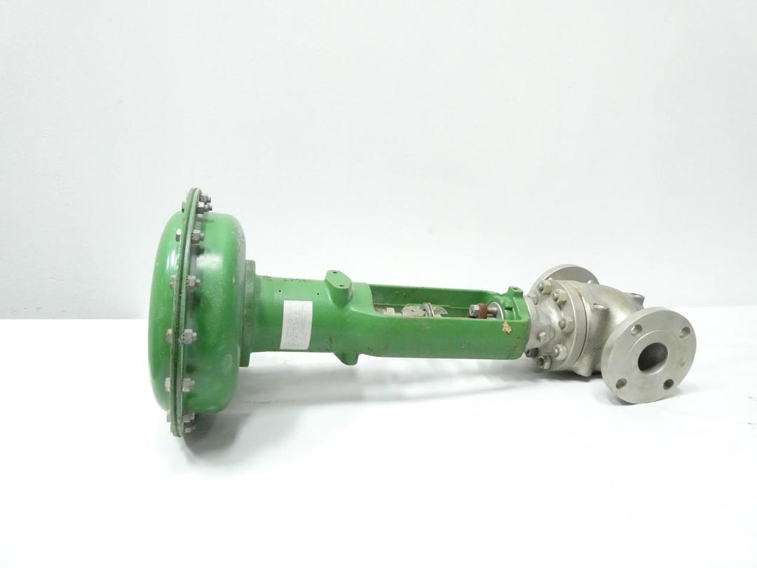 FISHER EZ 657 SIZE 34 PNEUMATIC STAINLESS FLANGED CONTROL VALVE 2IN 150