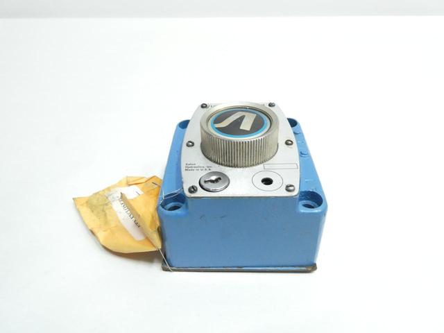 VICKERS F3-FG-02-1500-50 FLOW CONTROL VALVE