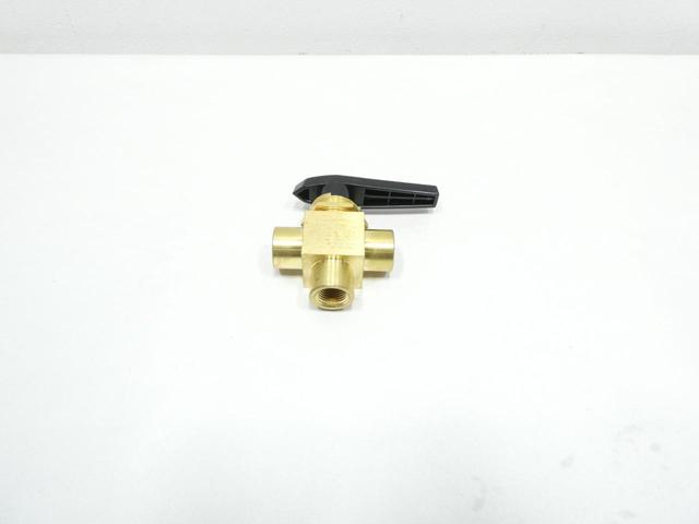 SWAGELOK B-45XTF8 MANUAL BRASS THREADED BALL VALVE 1/2IN NPT