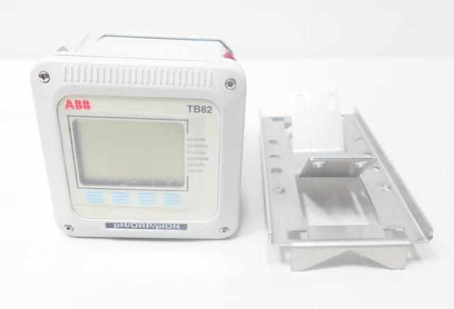 ABB TB82PH1010111 PH TRANSMITTER 14-42V-DC