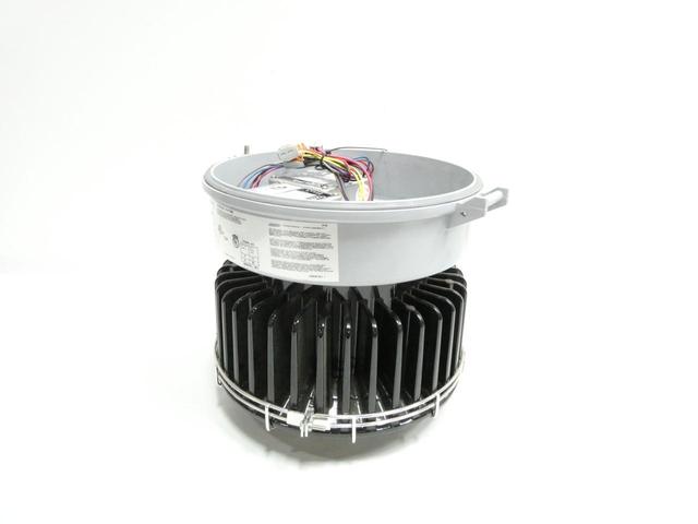 CROUSE HINDS PVM9L/UNV1 LED LIGHT FIXTURE 84-90W 100-277V-AC