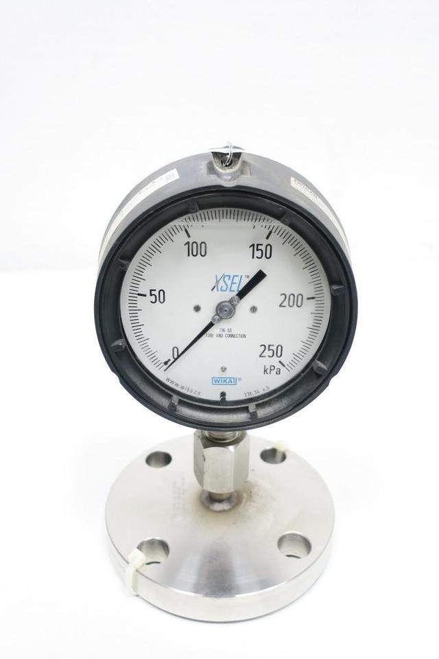 WIKA 232.34 PRESSURE GAUGE 4-1/2IN 1/2IN NPT 0-250KPA