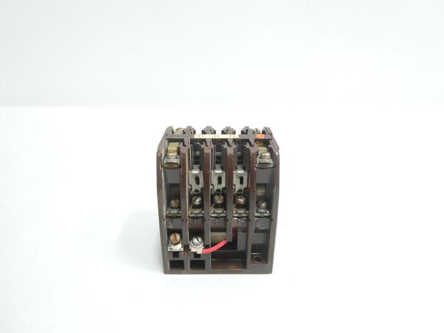 KLOCKNER MOELLER DIL 0-52-NA AC CONTACTOR 110/115V-AC 30A AMP 10HP