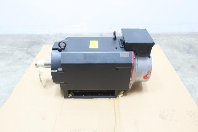 FANUC A06B-0730-B200-R 30P SPINDLE MOTOR 3PH 18.5KW 4500RPM 200V-AC