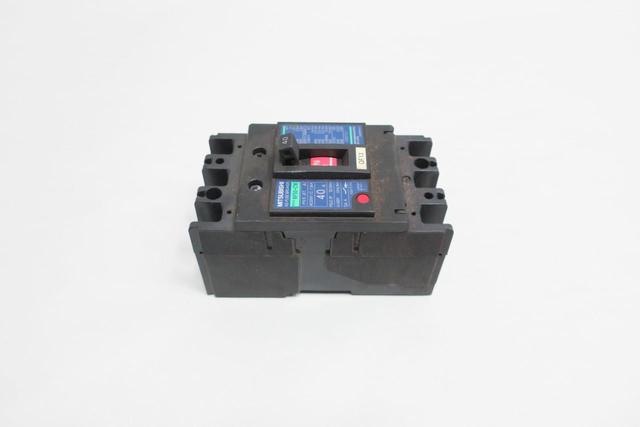 MITSUBISHI NF50-CW MOLDED CASE CIRCUIT BREAKER 3P 40A AMP 220V-AC