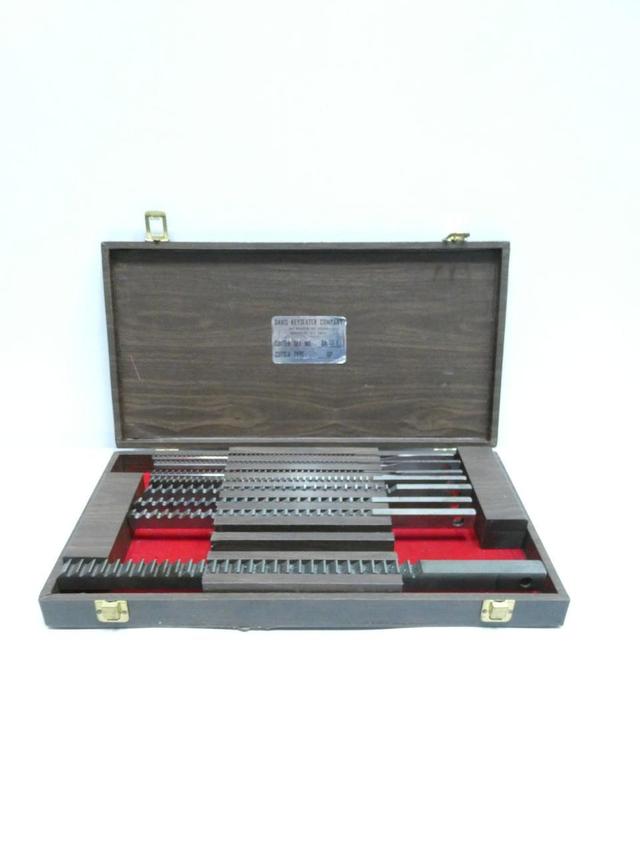 DAVIS KEYSEATER DA-17-1 TYPE GP BROACH SET