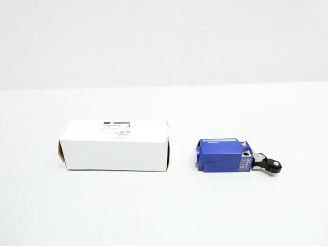 TELEMECANIQUE XCKP2127P16 LIMIT SWITCH 240V-AC