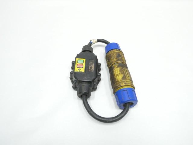 ERICSON XG2-12-2G-LKG GROUND FAULT CIRCUIT INTERRUPTER 2400W 20A AMP 120V-AC