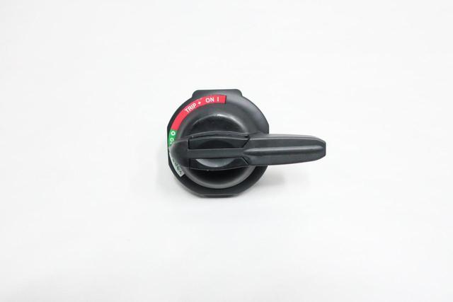 ALLEN BRADLEY 140U-PB DISCONNECT SWITCH OPERATING HANDLE