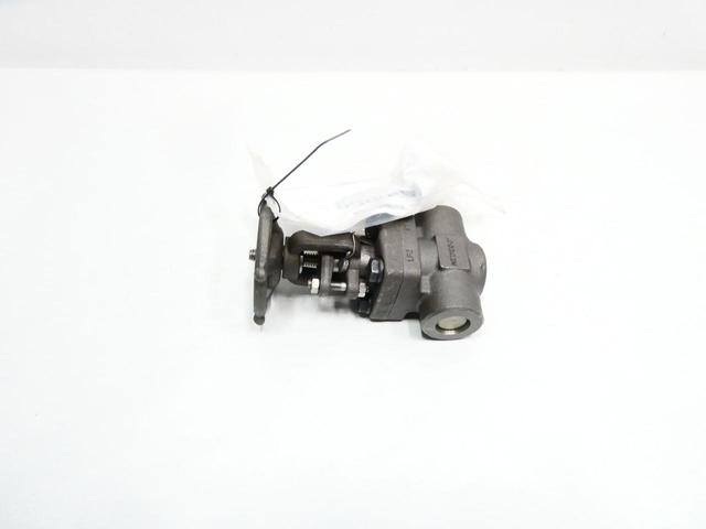 DOUGLAS CHERO API624 MANUAL STEEL SOCKET WELD GLOBE VALVE 3/4IN 800