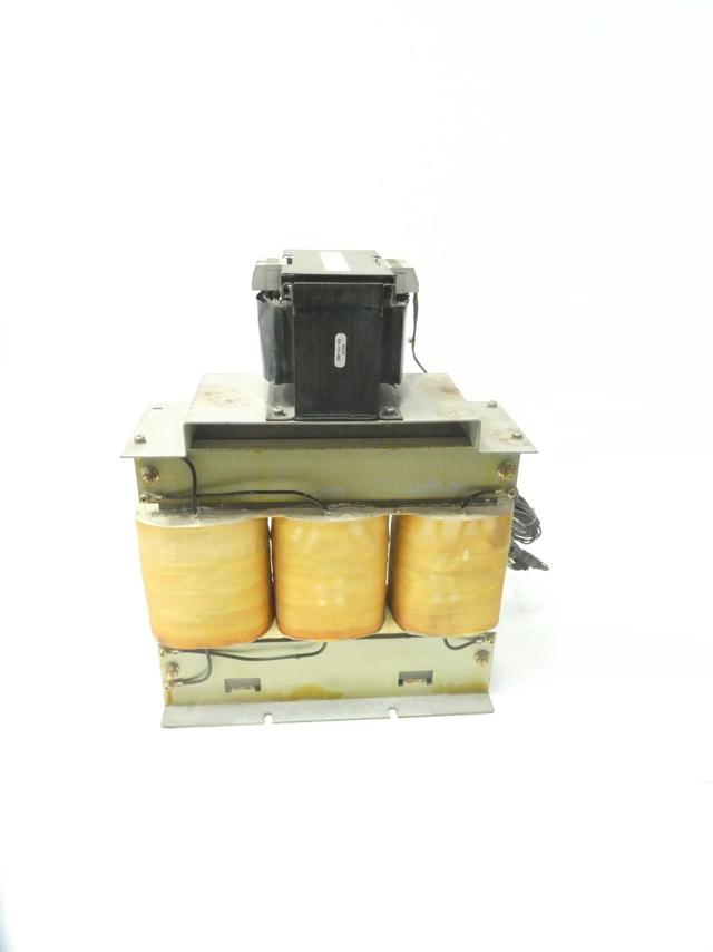 TOKUDEN SANGYOU A80L-0026-0035 VOLTAGE TRANSFORMER 440-480V-AC 210-240V-AC