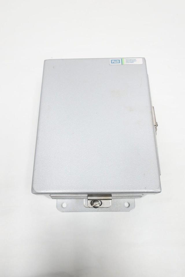 RIS SC-1372 ISOLATED RTD TRANSMITTER 92.93-258.7OHM 4-20MA 0-800F 115V-AC
