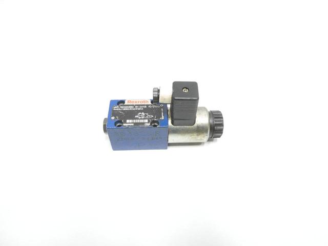 REXROTH R900953880 HYDRAULIC SOLENOID VALVE 24V-DC