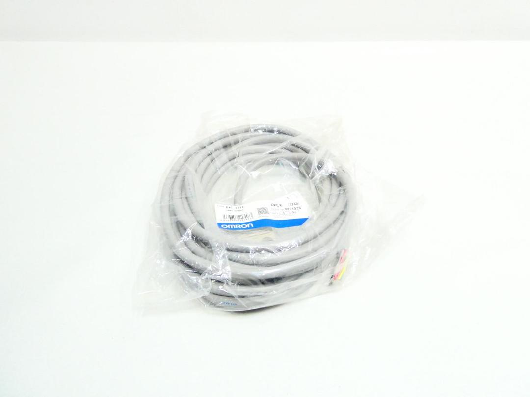 OMRON D4C-3332 LIMIT SWITCH 12V-DC