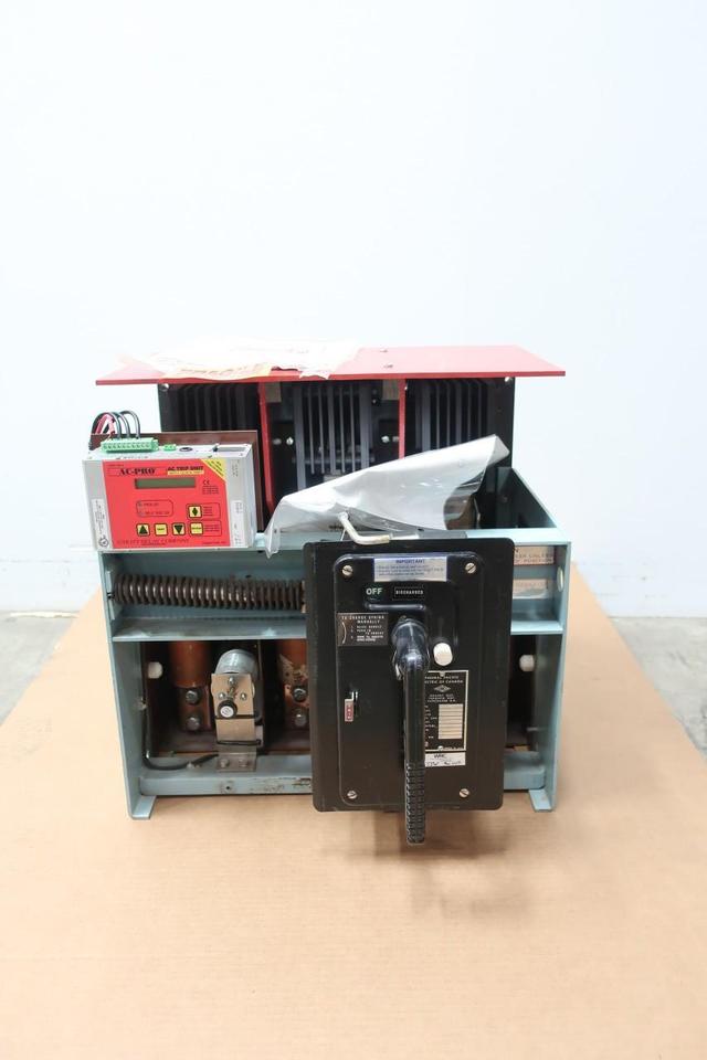 FEDERAL PACIFIC 100HF-1 AC-PRO B-521H-P2 AIR CIRCUIT BREAKER 3P 1600A 600V-AC