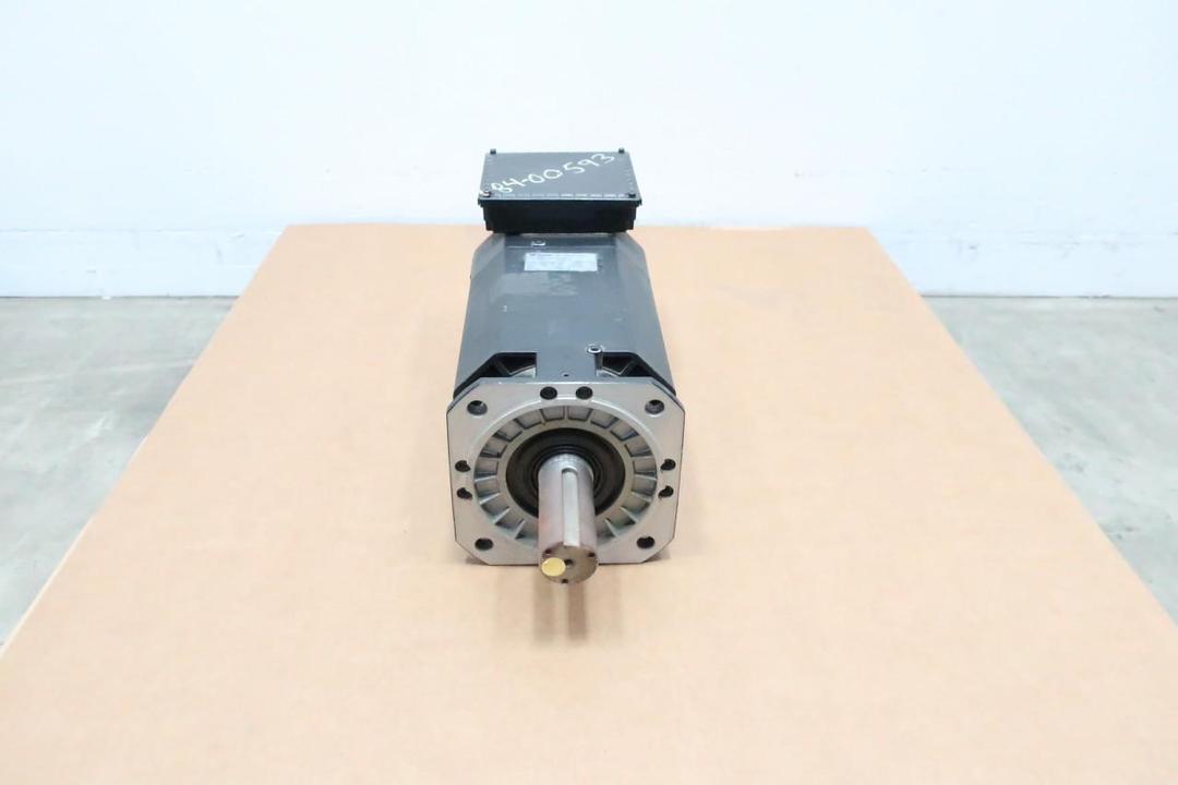 GE FANUC A06B-0755-B100#3100 MODEL 8S SPINDLE MOTOR 3PH 7.5KW 1500RPM 200V-AC