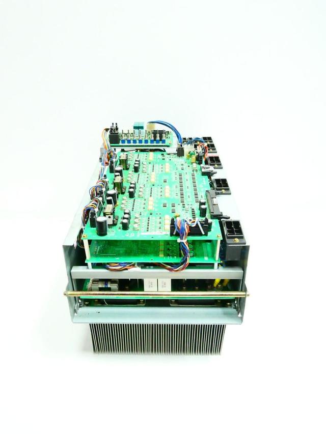NACHI RAX13C SERVO DRIVE AMPLIFIER