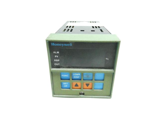 HONEYWELL DC3005-0-000-1-35 TEMPERATURE CONTROLLER 120V-AC