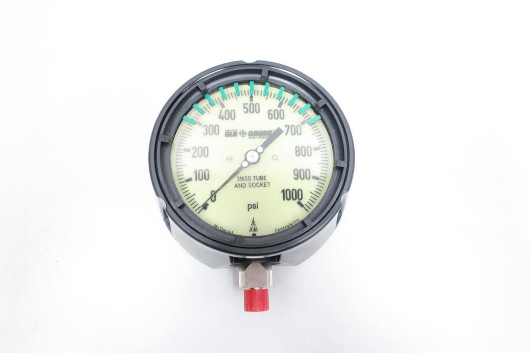 MCDANIEL CONTROLS MPB/SAKG AB21031 PRESSURE GAUGE 4-1/2IN 0-1000PSI 1/4IN NPT