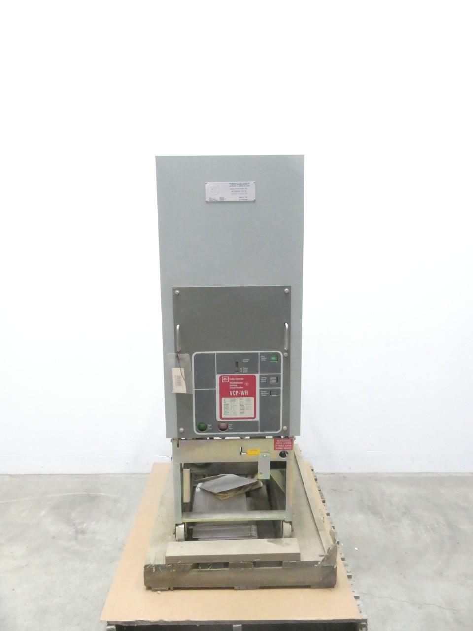 CUTLER HAMMER 50VCP-WR250 VACUUM CIRCUIT BREAKER 1200A AMP 4.76KV-AC