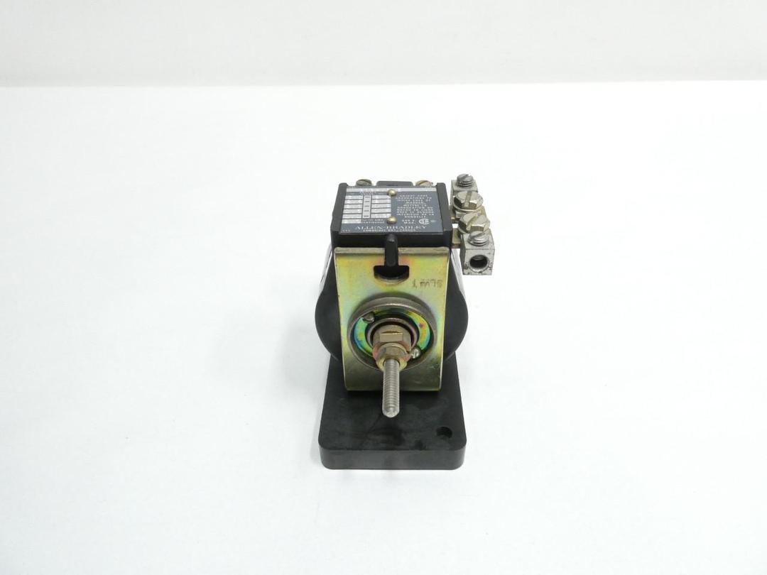 ALLEN BRADLEY 809-A01E TRIP CURRENT RELAY 600V-AC