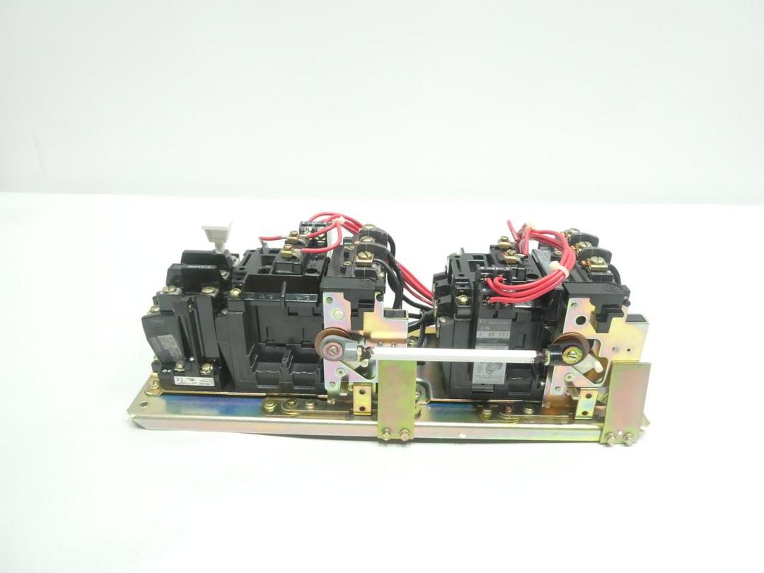 ALLEN BRADLEY 505V-AOD SIZE 0 REVERSING STARTER 115-120V-AC 5HP