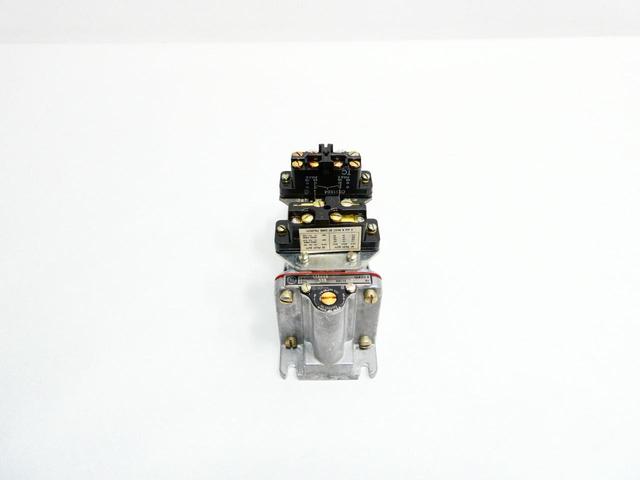 GENERAL ELECTRIC GE CR2820B TIME DELAY RELAY 115V-AC