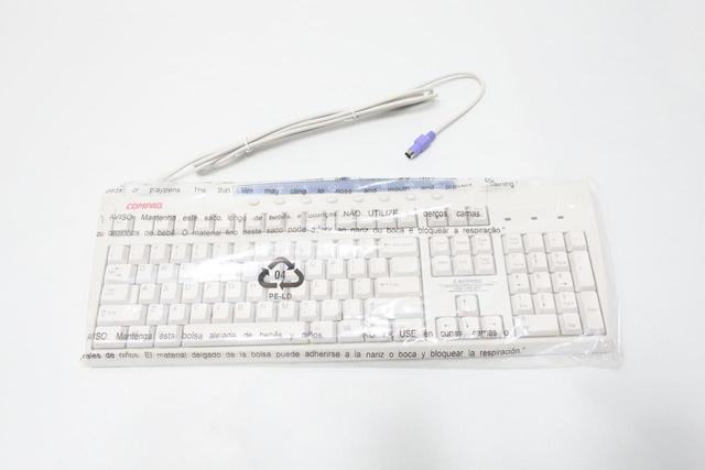 COMPAQ 122659-006 KEYBOARD PS2