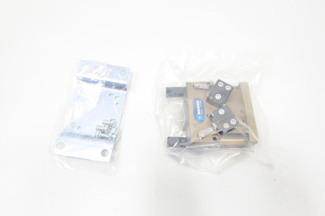SCHUNK PWG65F 302630 PNEUMATIC GRIPPER