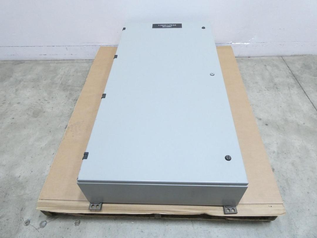 CUTLER HAMMER PRL3A PL3A POW-R-LINE C PANELBOARD 70A AMP 3PH 120/208V-AC