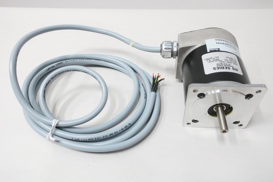 PARKER RS32B-DNNPS STEPPER MOTOR 3.9A AMP 194W 1500RPM 170V-DC
