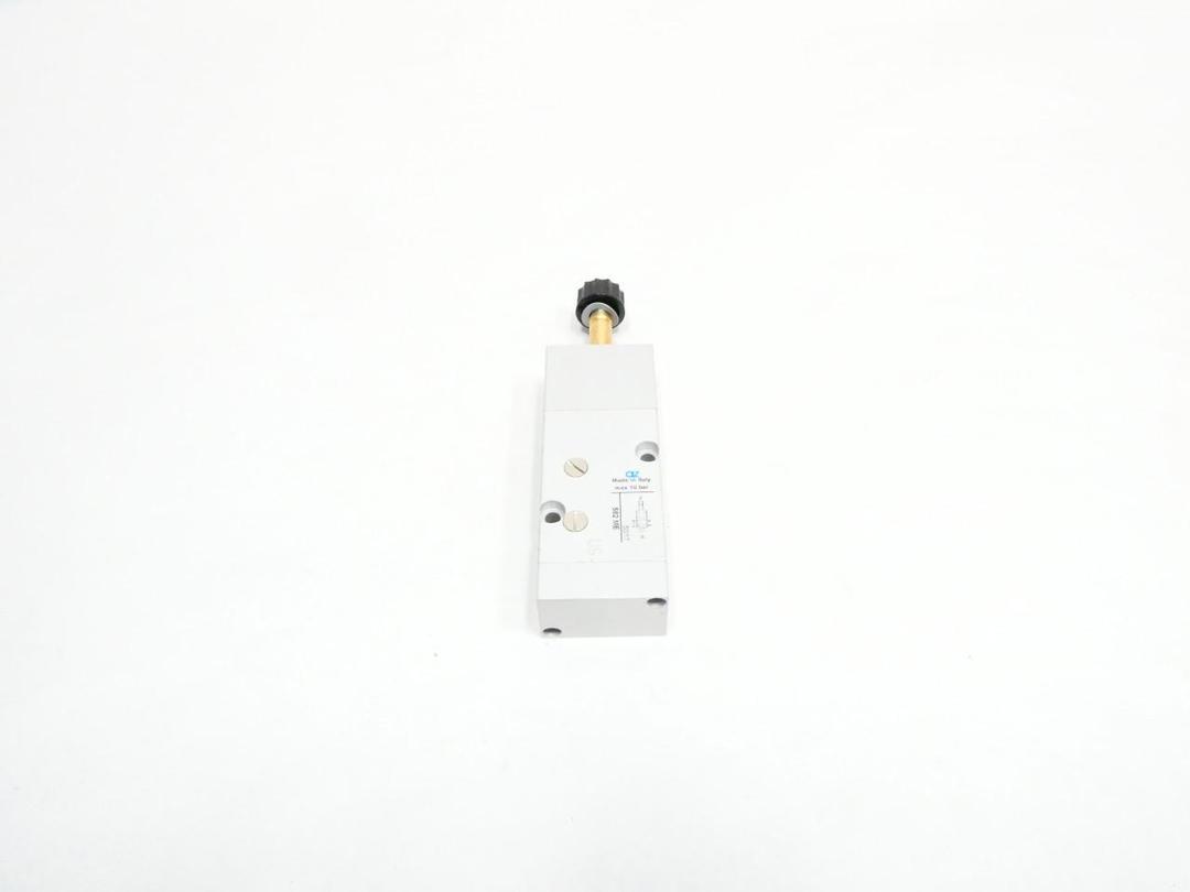 AZ PNEUMATICA 582 ME SOLENOID VALVE 1/4IN NPT