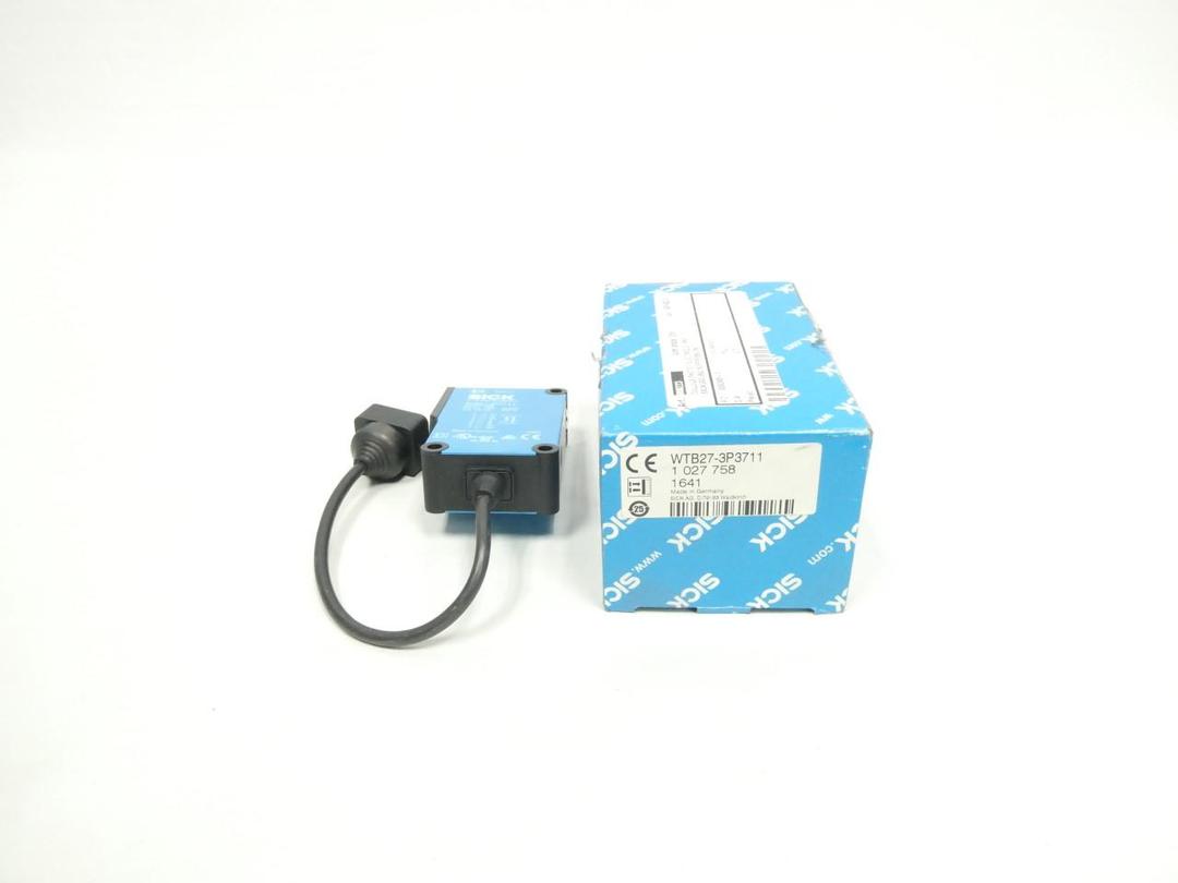 SICK WTB27-3P3711 PROXIMITY SENSOR 10-30V-DC