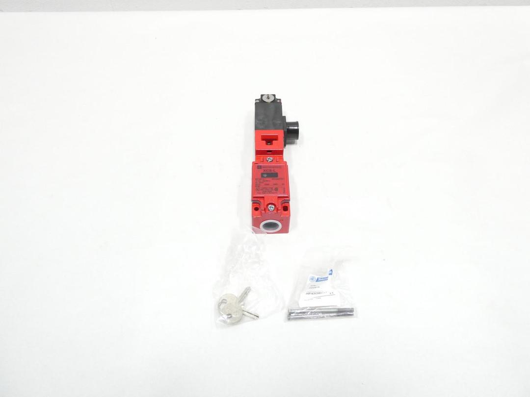 TELEMECANIQUE XCSL762B3 SAFETY INTERLOCK SWITCH