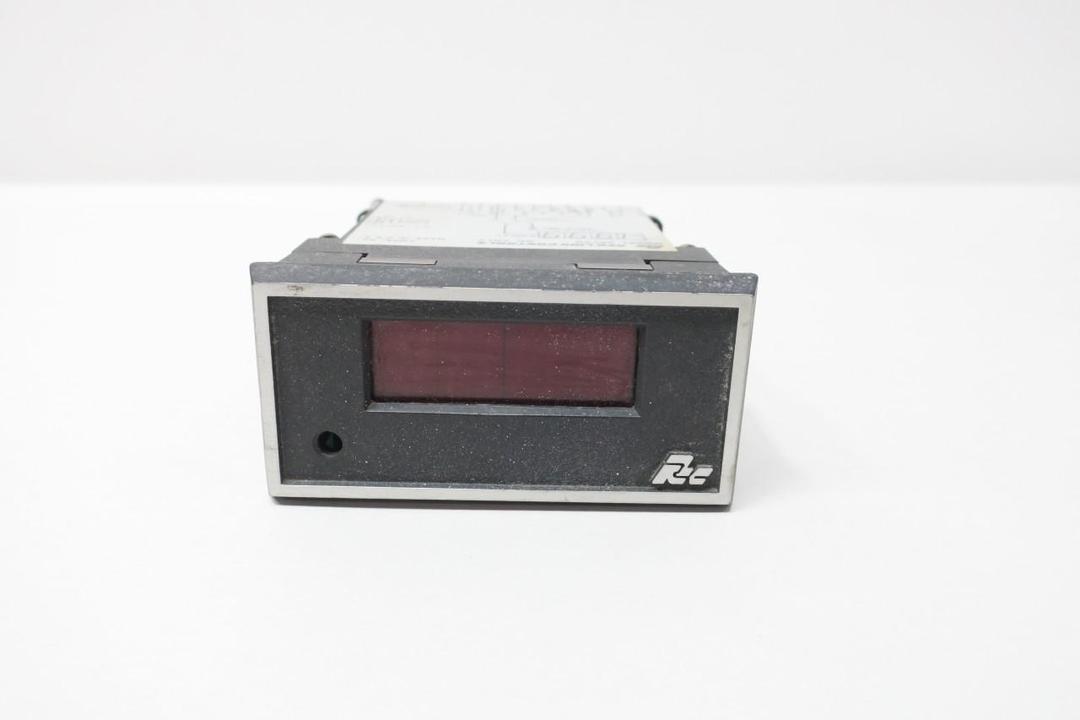 RED LION APLVD400 DIGITAL VOLTMETER 115V-AC