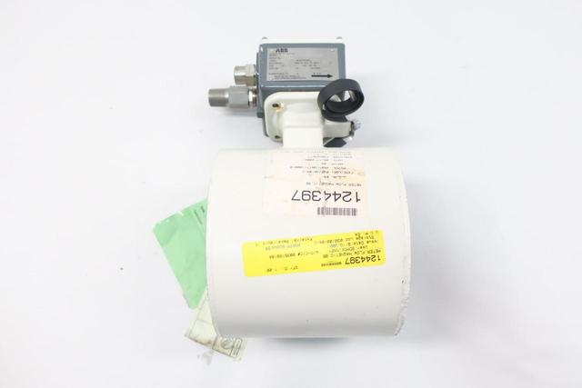ABB 10D1475JN15PD29KY52A1112C2 FLOW METER 1056GPM 4IN