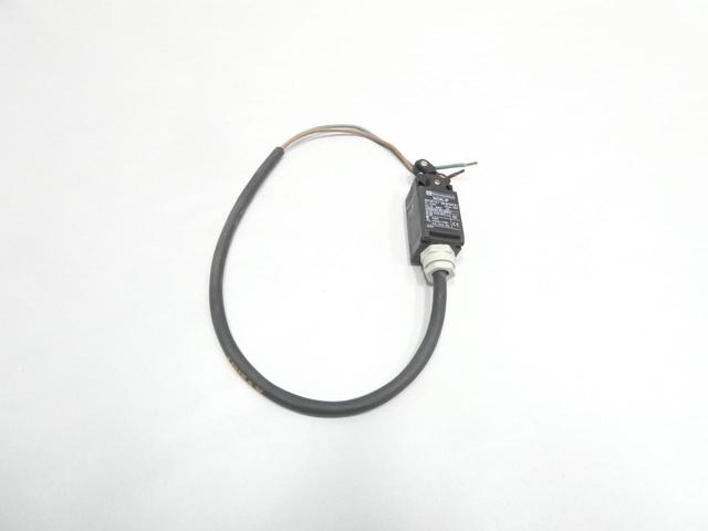 TELEMECANIQUE XCK-P LIMIT SWITCH 240V-AC
