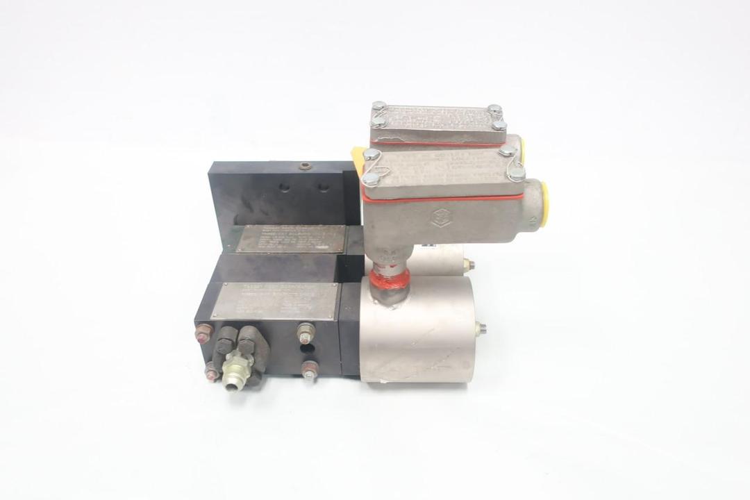 TARGET ROCK 1/2SMS-A-01 DUAL SOLENOID VALVE ASSEMBLY 125V-DC