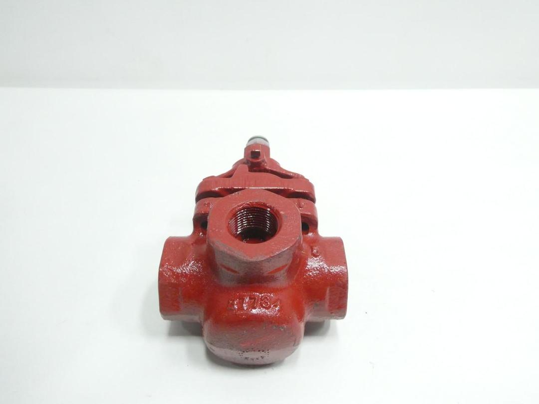 NORDSTROM 400 CWP IRON THREADED PLUG VALVE 1IN NPT