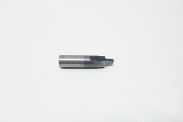 KENNAMETAL 6657679 SC PORT TOOL HOLDER
