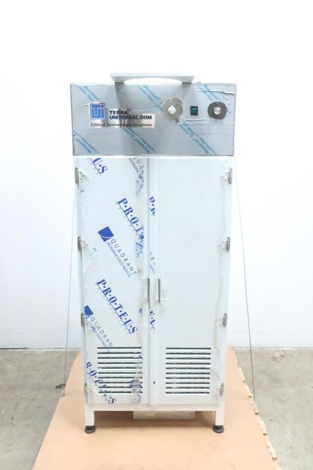 TERRA UNIVERSAL 6081-05B UV STERILIZATION CABINET