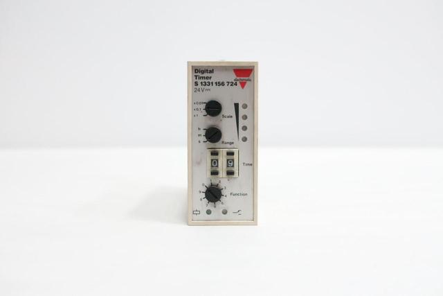 CARLO GAVAZZI S1331 156 DIGITAL TIMER 24V-DC