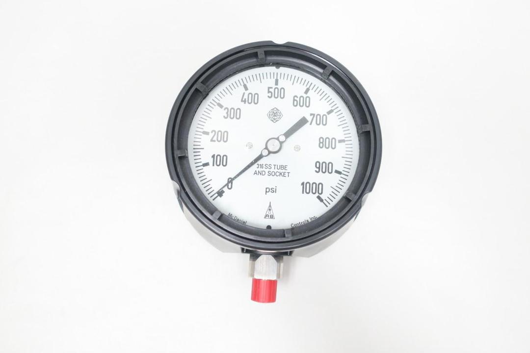 MCDANIEL CONTROLS MPB/SAK AB11011 PRESSURE GAUGE 4-1/2IN 0-1000PSI 1/4IN NPT