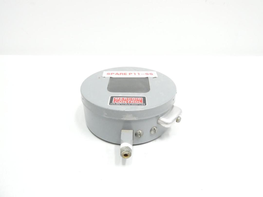 MERCOID DAF 531-3 R 8 PRESSURE SWITCH 10-200PSI 120/240V-AC
