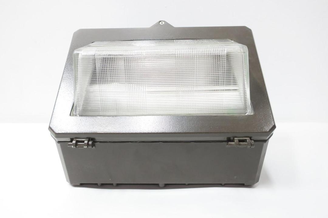 COOPER LIGHTING WPS40 LUMARK WALL PACK LIGHT FIXTURE 400W HPS 277V-AC