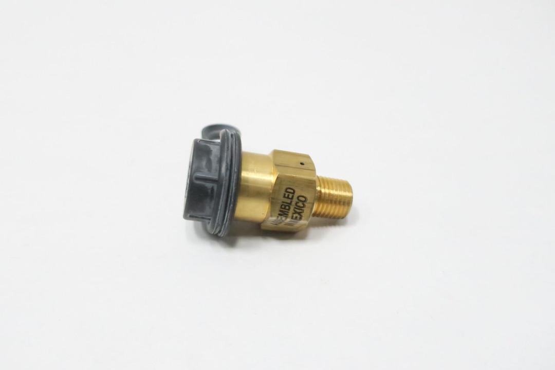 FISHER H124 RELIEF VALVE 1/4IN NPT