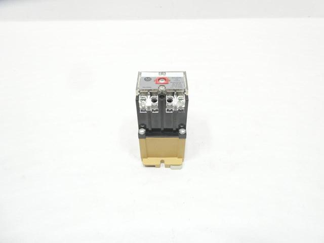 ALLEN BRADLEY 700-P200A1 CONTROL RELAY 115-120V-AC