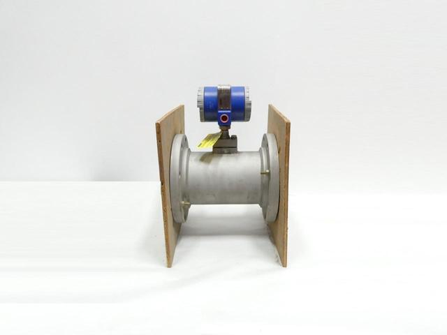 FOXBORO 83F-D06S1SSTNA VORTEX FLOW METER 12.5-42V-DC