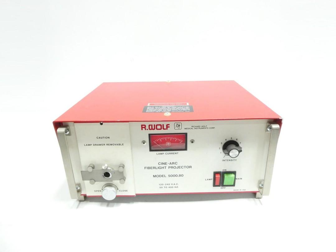 WOLF 5000.80 CINE-ARM FIBERLIGHT PROJECTOR/LIGHT SOURCE 120-220V-AC